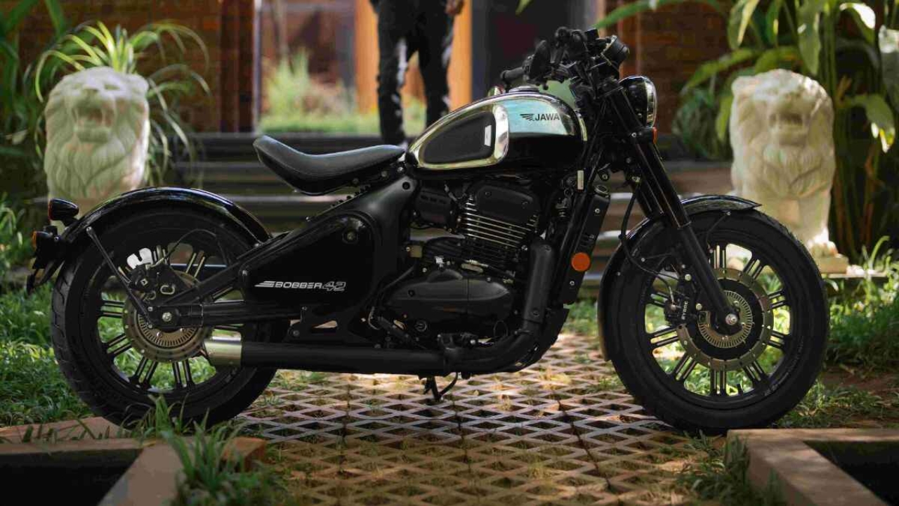 Jawa 42 Bobber